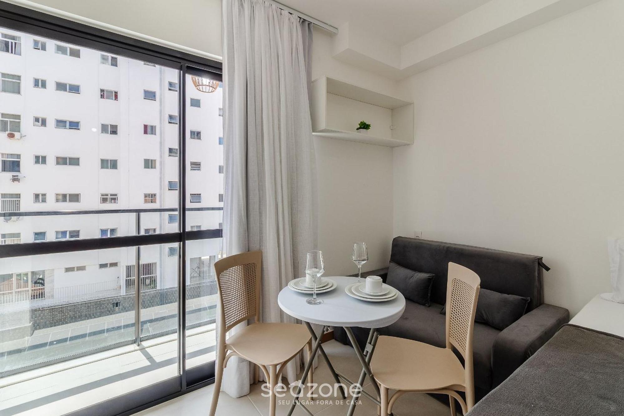 Apartamento Aptos Charmosos A 450m Da Da Barra Com Rooftop E Vista Mar - Prv