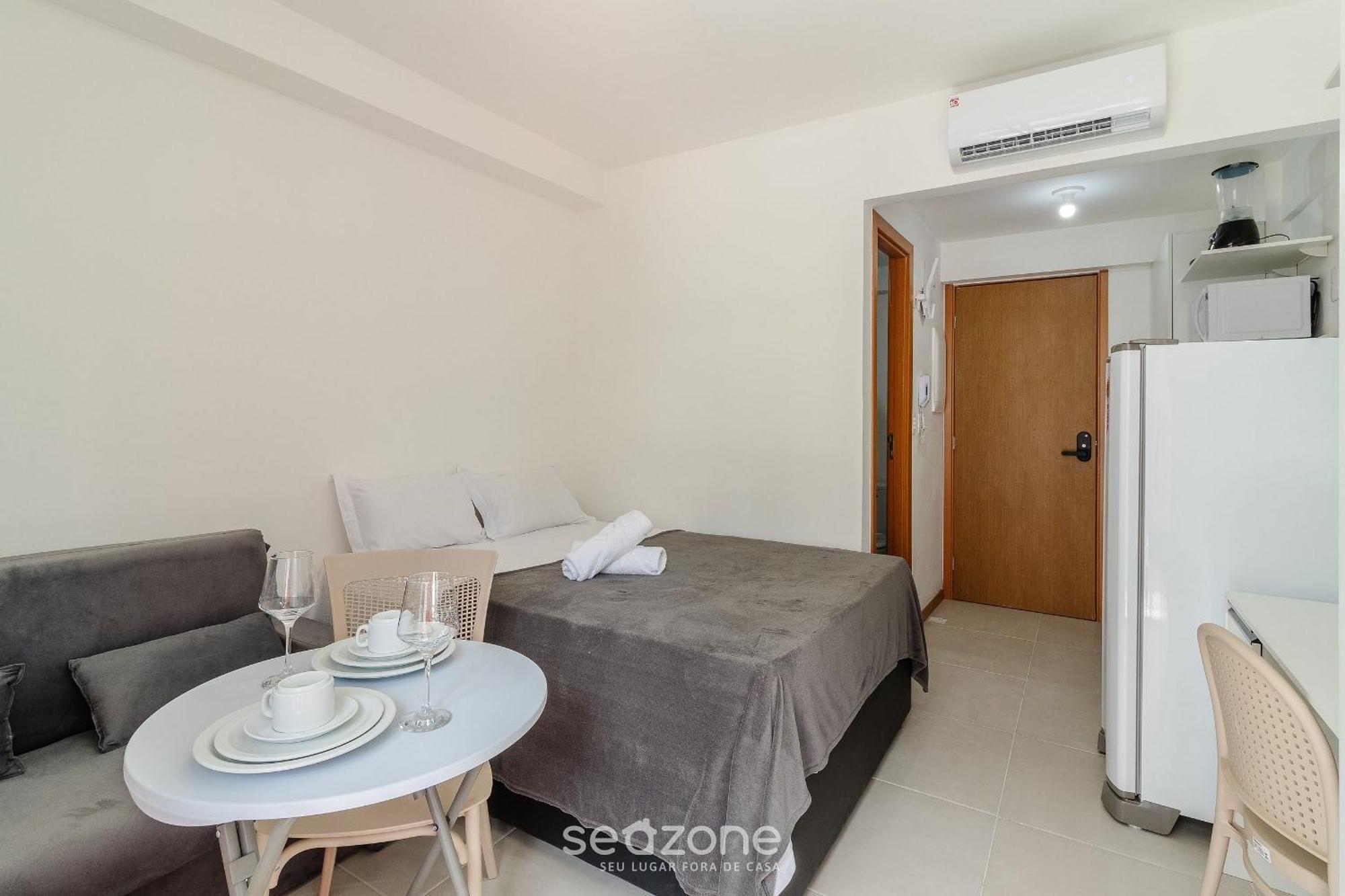 Apartamento Aptos Charmosos A 450m Da Da Barra Com Rooftop E Vista Mar - Prv *